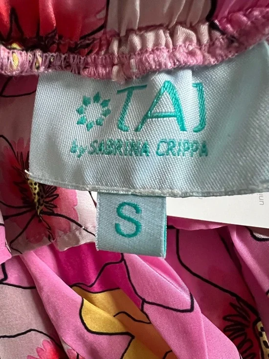 TAJ by Sabrina Crippa Violeta Mini Skirt in Antelope Valley Pink Size Small NWT - Picture 3 of 7